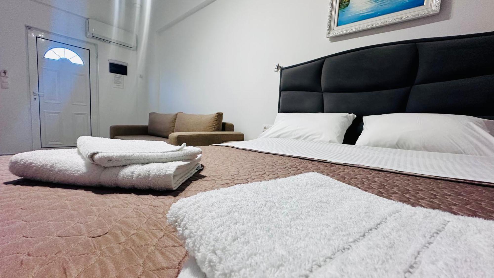 Vangjelis Hotel 希马拉 外观 照片