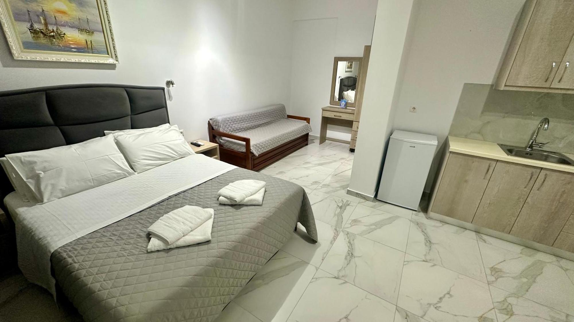 Vangjelis Hotel 希马拉 外观 照片
